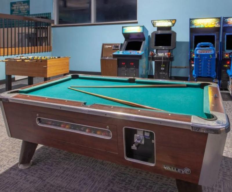 Days Inn & Suites By Wyndham Grand Rapids Near Downtown ワイオミング エクステリア 写真